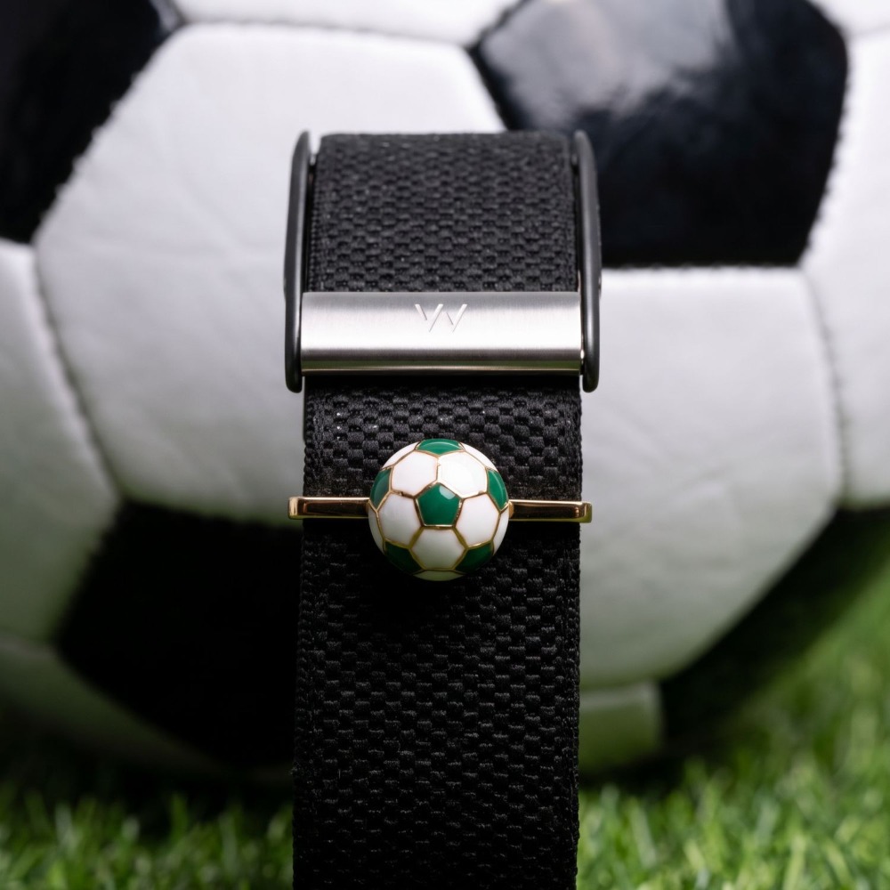 WHOOP Strap Charms Football Ba - đánh giá và giá Badminton In English